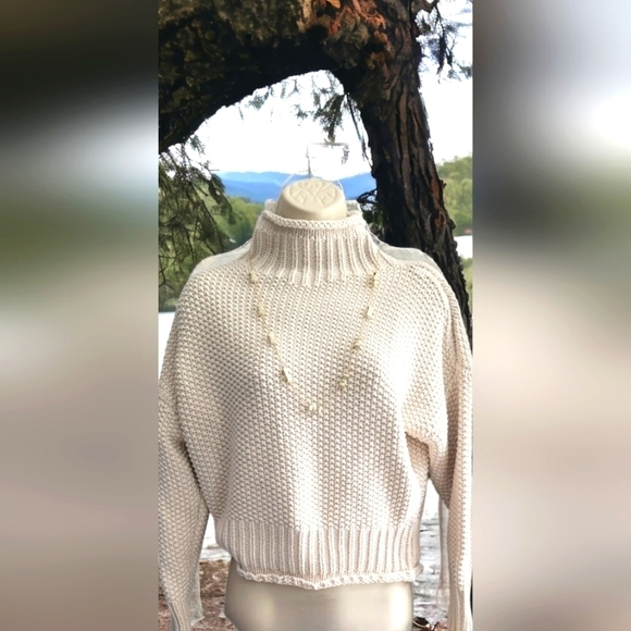 She + Sky Sweaters - SHE + Sky Mock Turtleneck Cable Knit Crop Sweater